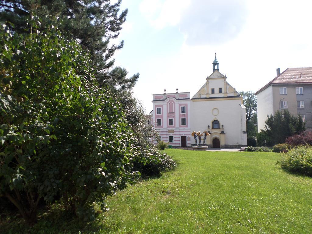 Hotel Steiger Krnov Exterior photo